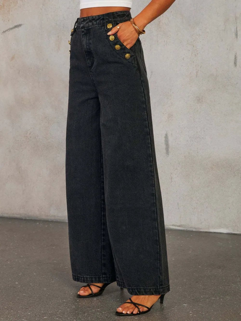 Button Decor High Rise Wide Leg Jeans - Lara Moda