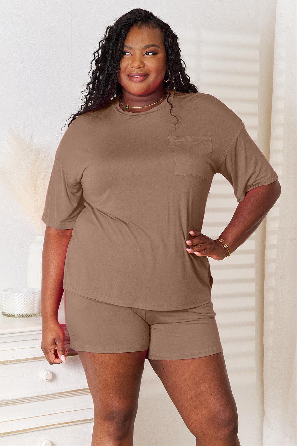 Conjunto Basic Bae Top Meia Manga e Short em Rayon Macio - Tamanho Grande - Lara Moda