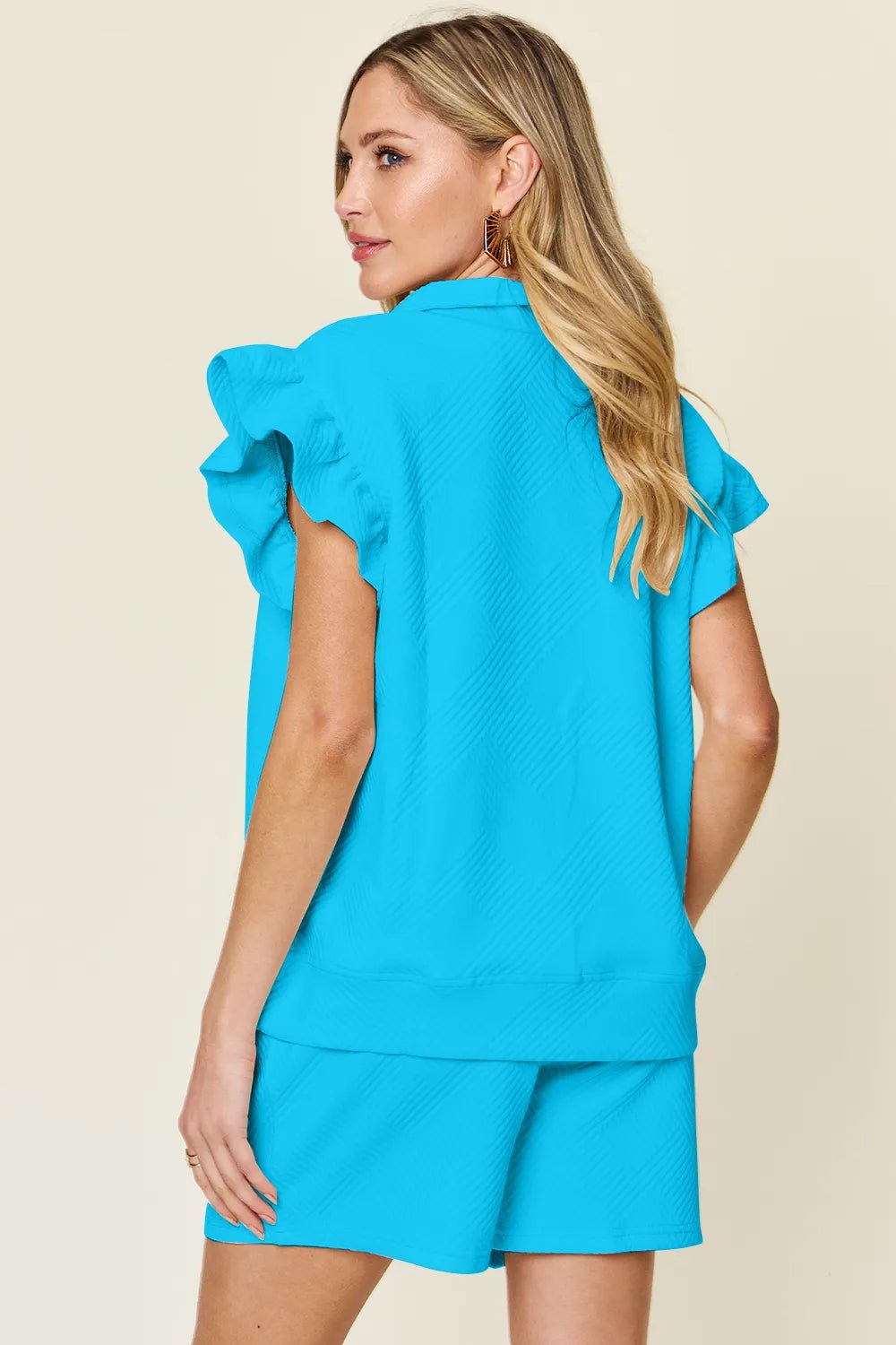 Conjunto Double Take com Top Texturizado Manga Babado e Short com Cordão - Lara Moda