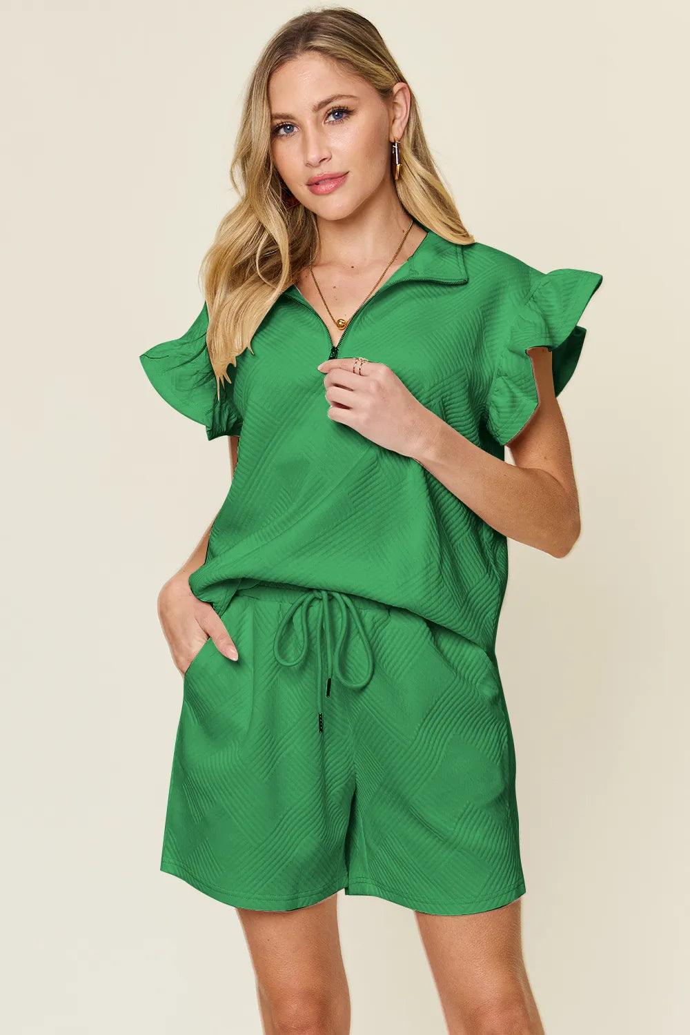 Conjunto Double Take com Top Texturizado Manga Babado e Short com Cordão - Lara Moda