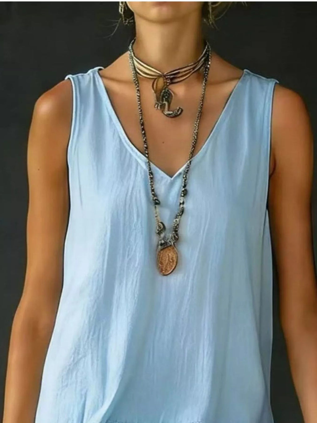 Full Size Ruffled Hem V-Neck Sleeveless Dress Plus Size - Lara-moda store