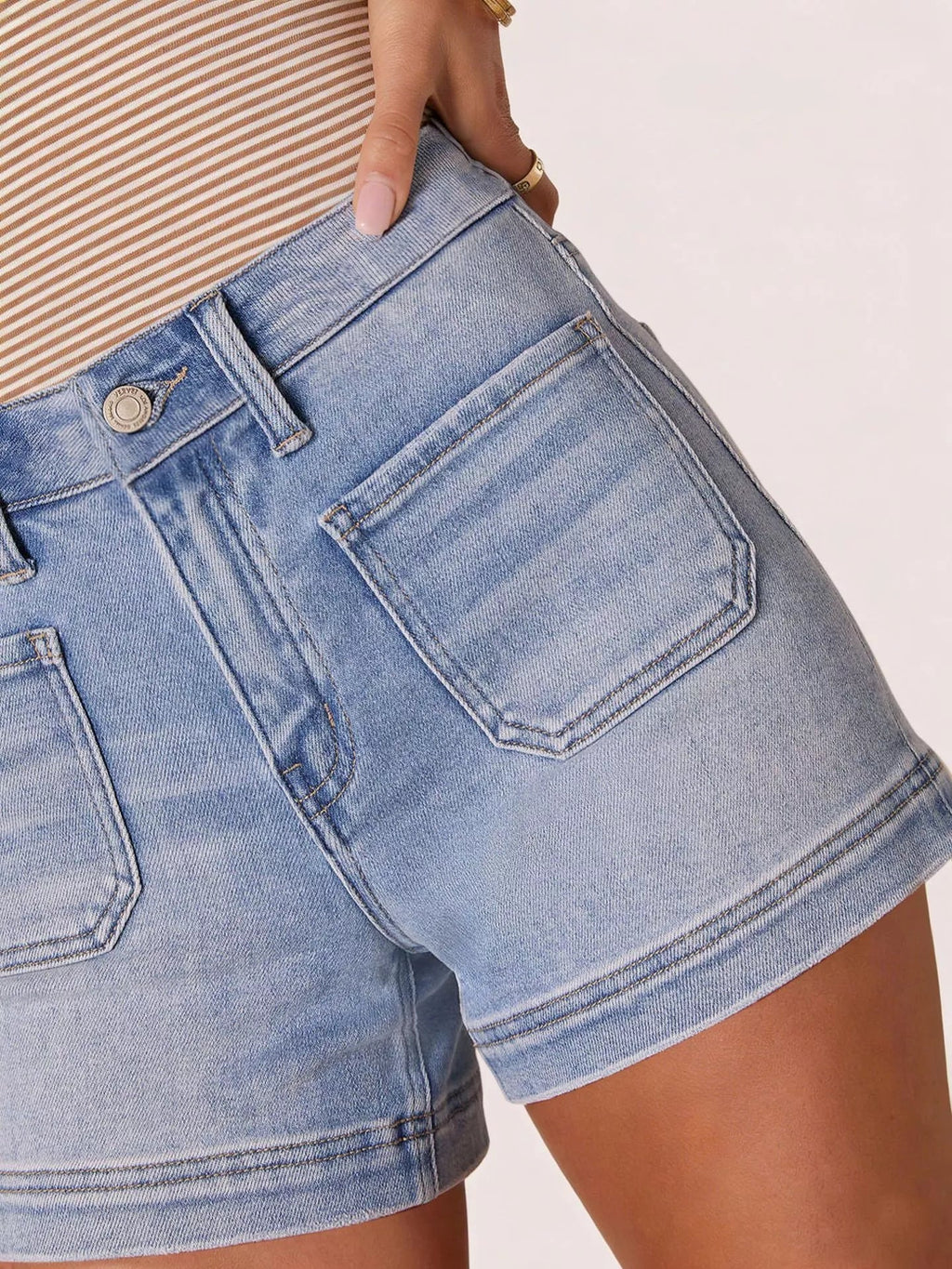 High-Waisted Pocketed Denim Shorts - Lara-moda store