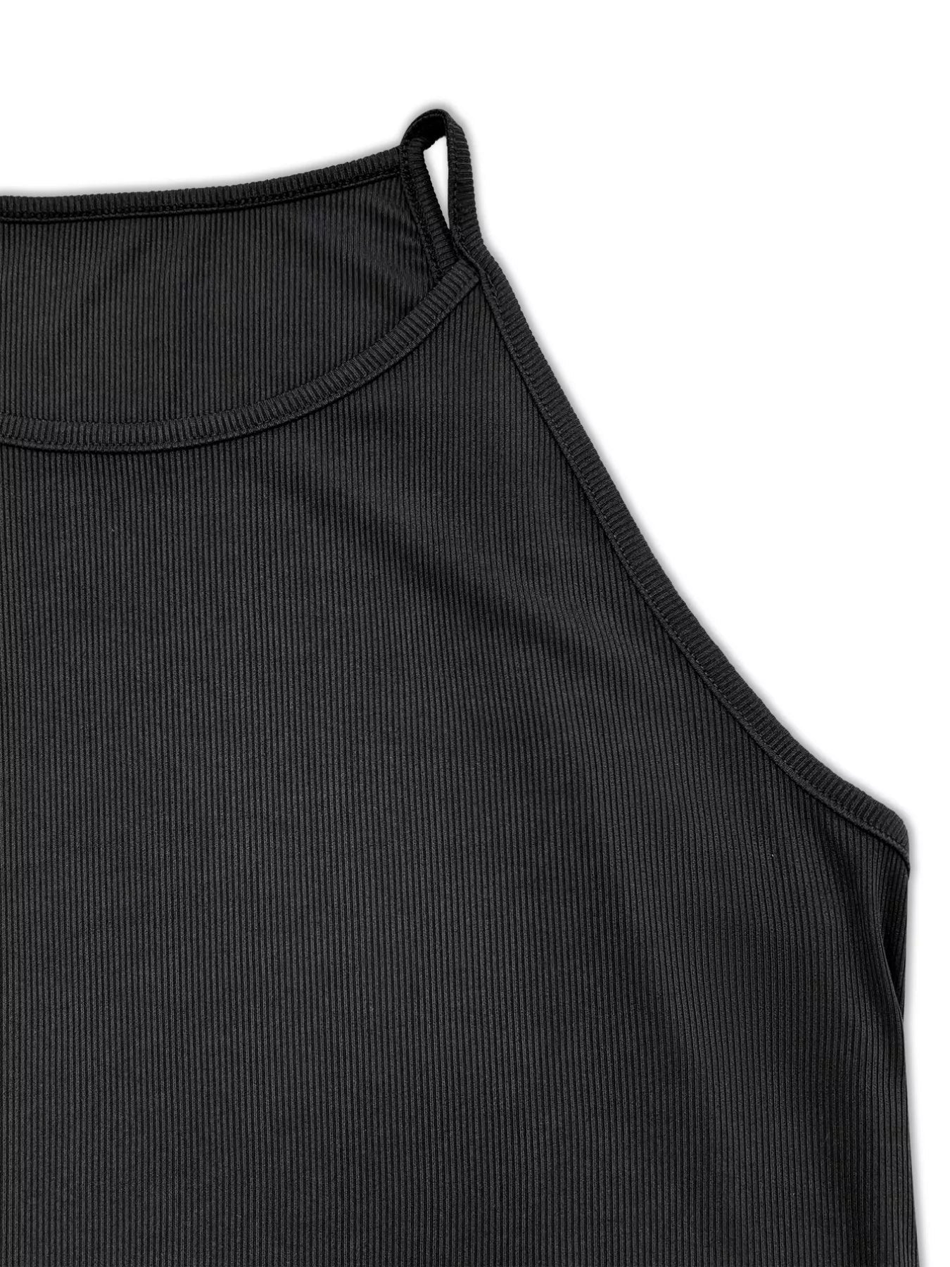 Plus Size Slit Round Neck Cami - Lara Moda
