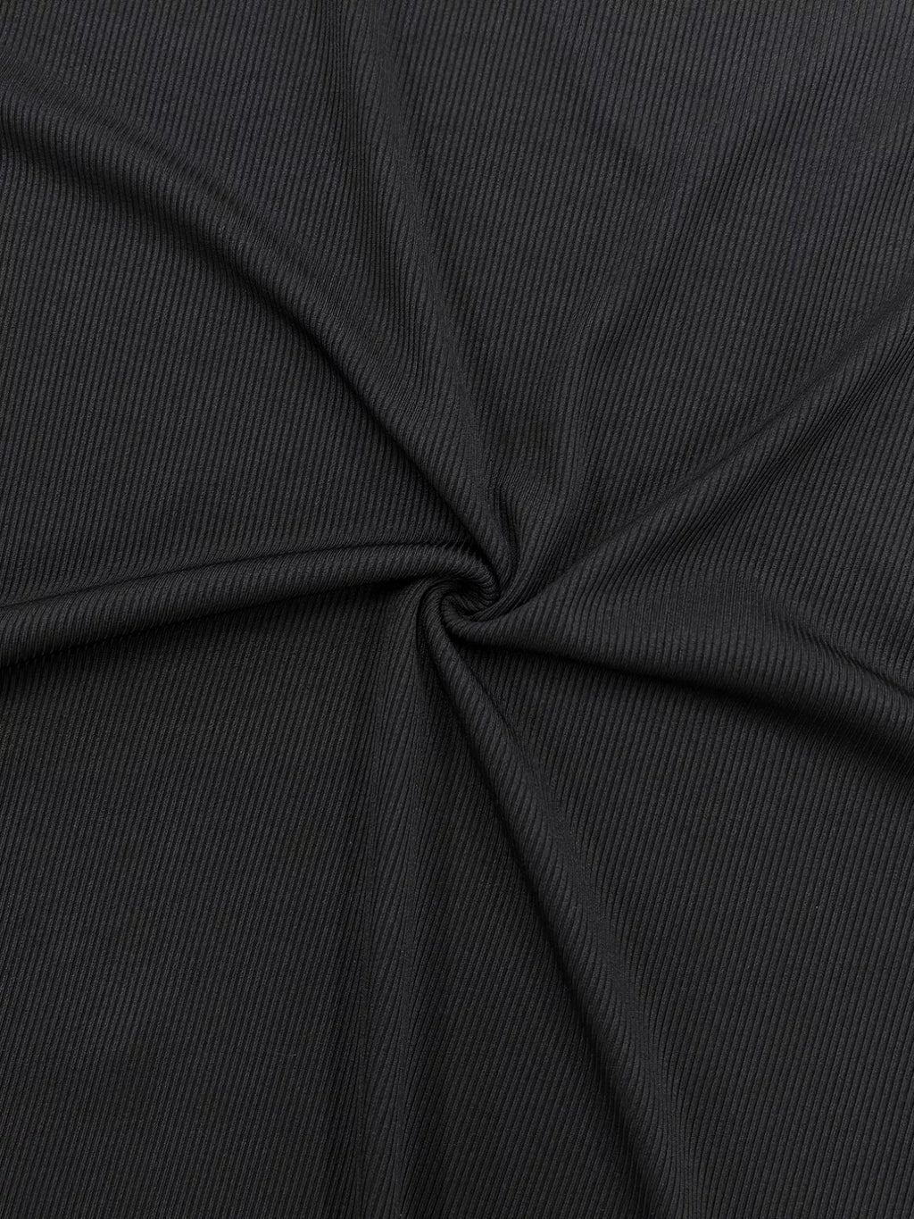 Plus Size Slit Round Neck Cami - Lara Moda