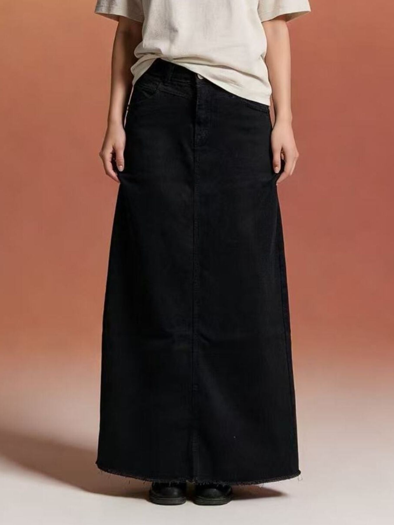 Raw Hem Maxi Denim Skirt - Lara Moda