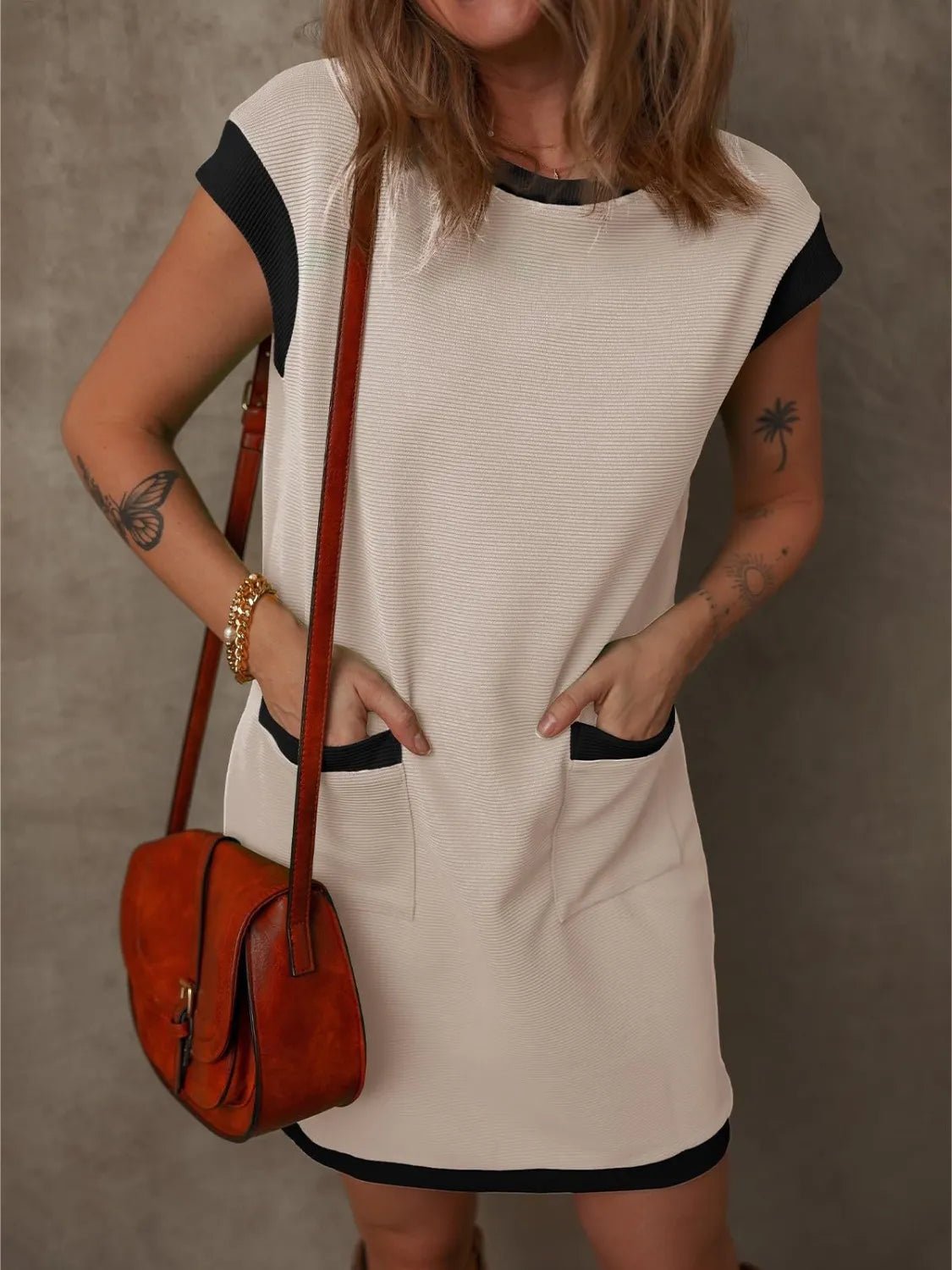 Round Neck Cap Sleeve Mini Dress - Lara-moda store