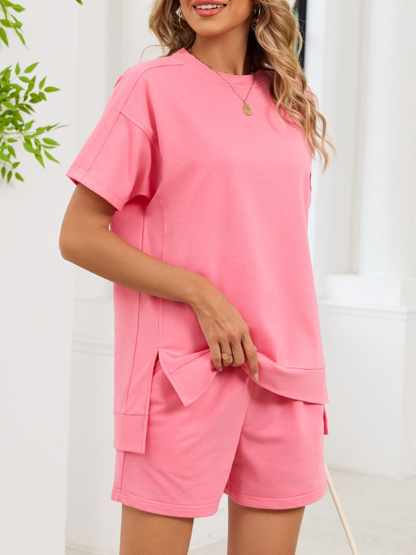Round Neck Short Sleeve T-Shirt and Shorts Set - Lara Moda