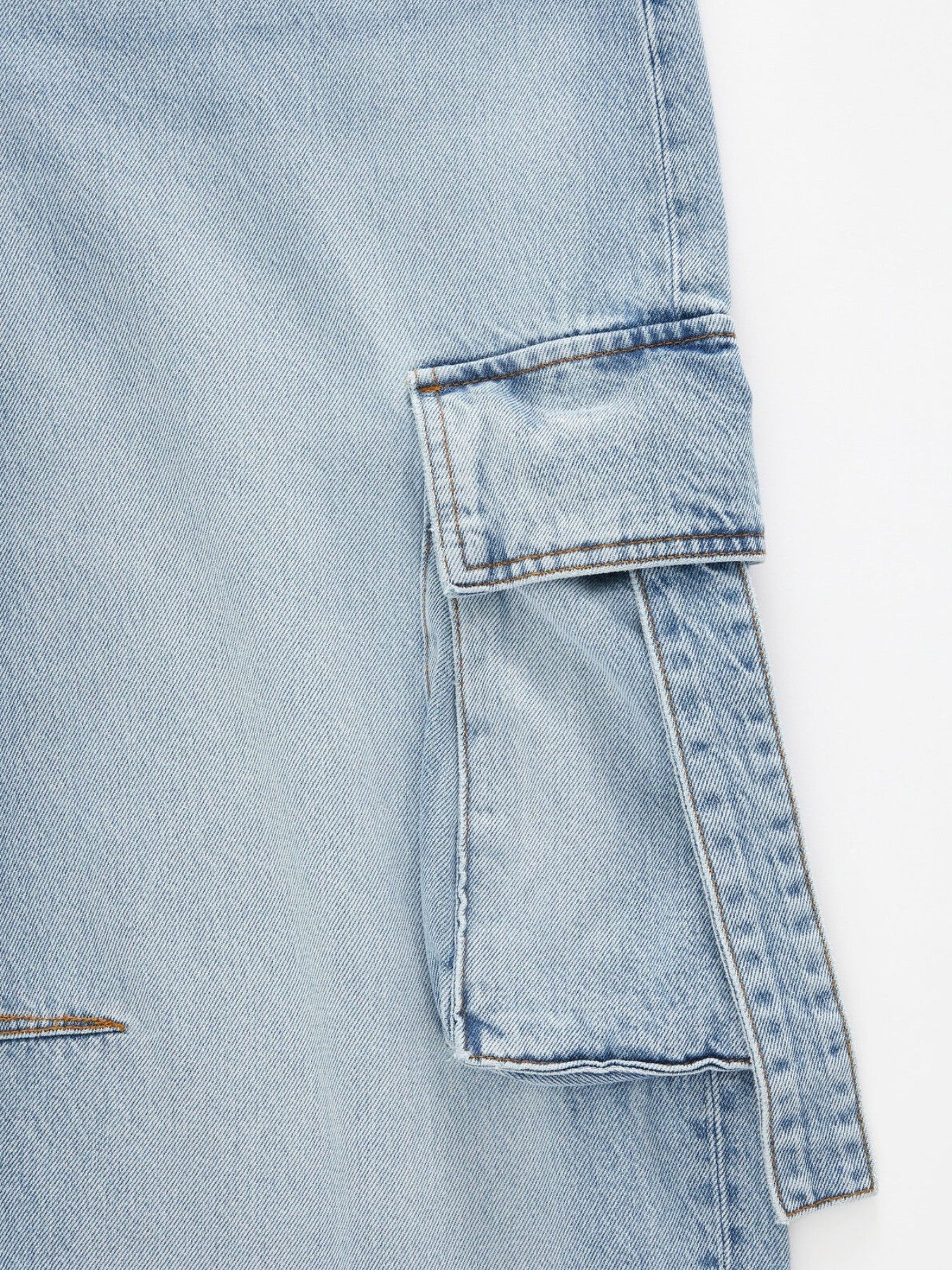 Vintage Wash Wide Leg Cargo Jeans - Lara Moda